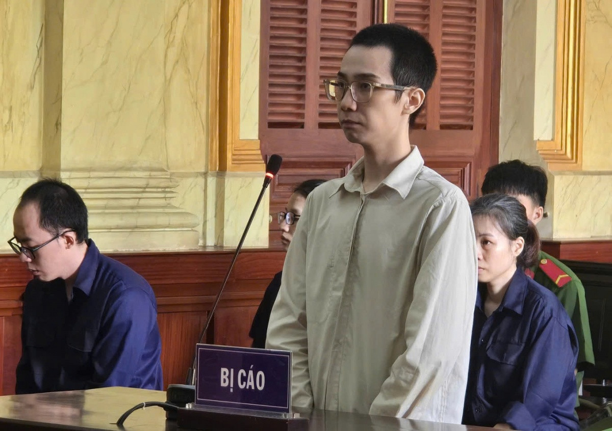 Giao dịch viên ACB lĩnh 20 năm tù, các đồng phạm bị tuyên án từ 7 đến 14 năm