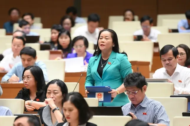 Tài chính, bất động sản, vàng phản ánh 'sức khỏe' nền kinh tế ảnh 1