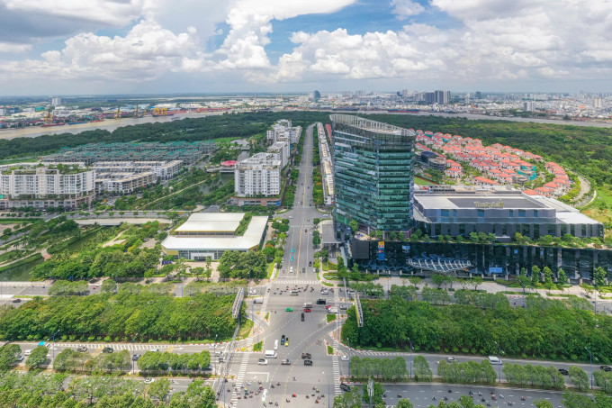 Giá nhà phố thương mại tại một khu vực ở TP. HCM tăng vọt, chạm ngưỡng gần 1 tỷ/m2- Ảnh 1. Giá nhà phố thương mại tại một khu vực ở TP. HCM tăng vọt, chạm ngưỡng gần 1 tỷ/m2- Ảnh 1.