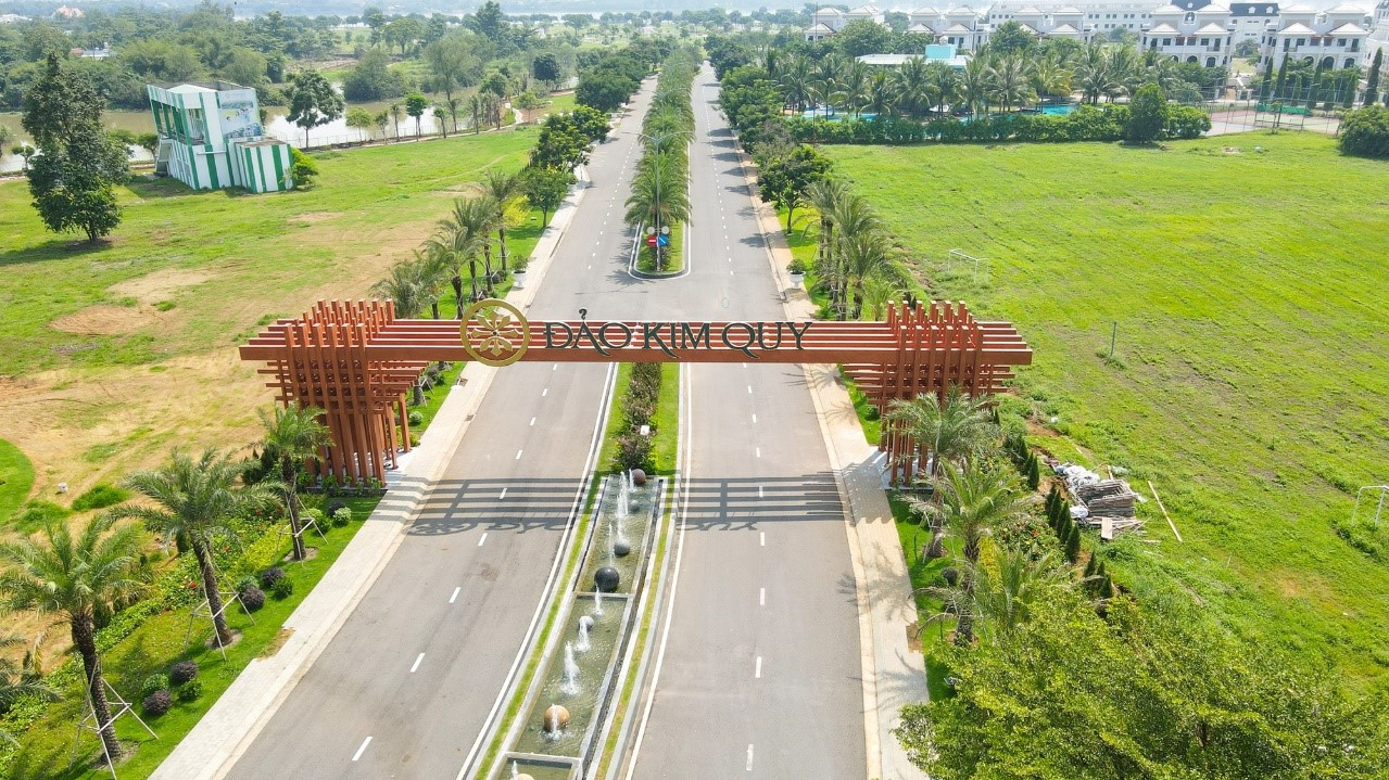 Lối vào dự án Đảo Kim Quy – Dự án sở hữu vị thế hiếm có trong khu vực, được bao trọn bởi sông Đồng Nai Lối vào dự án Đảo Kim Quy – Dự án sở hữu vị thế hiếm có trong khu vực, được bao trọn bởi sông Đồng Nai