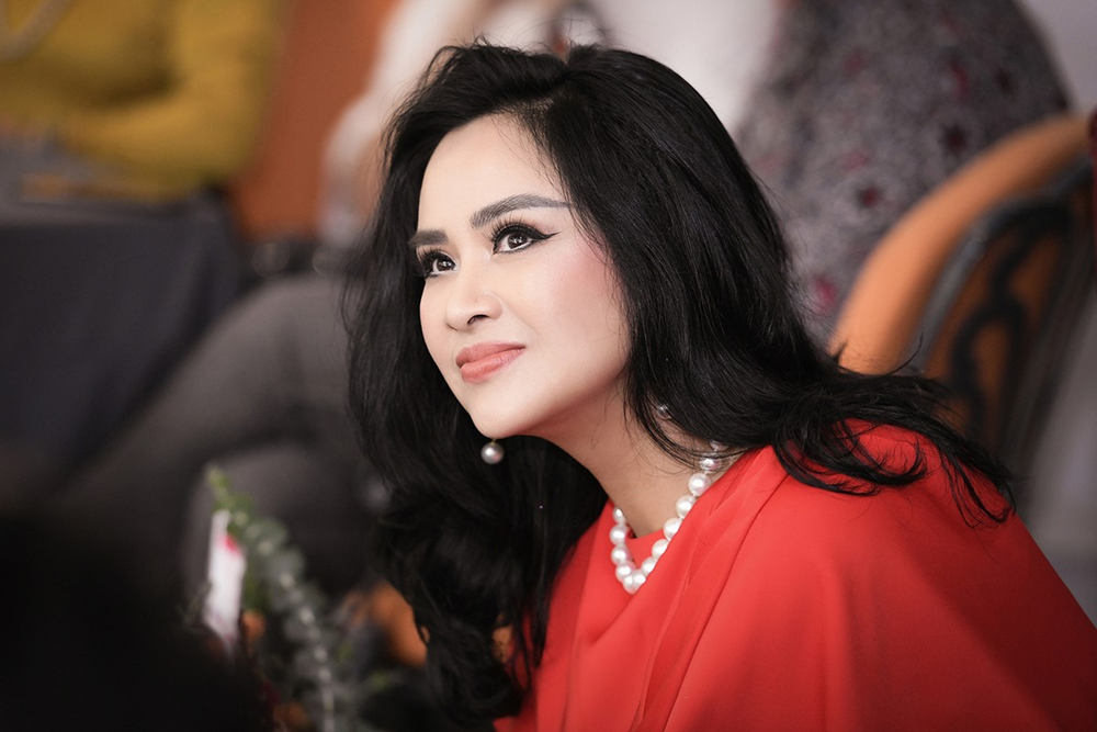 Diva duy nhất của Việt Nam được trao danh hiệu NSND, biểu tượng nhan sắc của làng nhạc Việt chuẩn bị kết hôn lần 3 ở tuổi U60 - ảnh 4