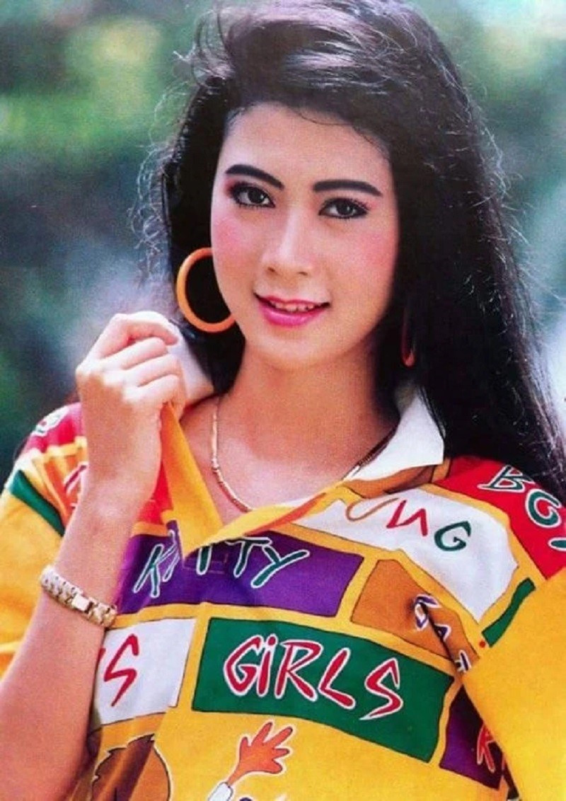 Nữ hoàng ảnh lịch số 1 Việt Nam khó tìm ai thay thế, U60 sống kín tiếng bên chồng và 4 con, nhan sắc gây sốc - ảnh 4