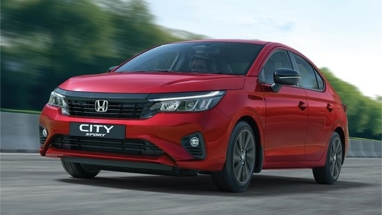 Mẫu sedan hạng B trong top bán chạy, khách hàng ra mắt phiên bản mới với giá chưa đến 400 triệu: Nhiều thứ hơn hẳn Toyota Vios