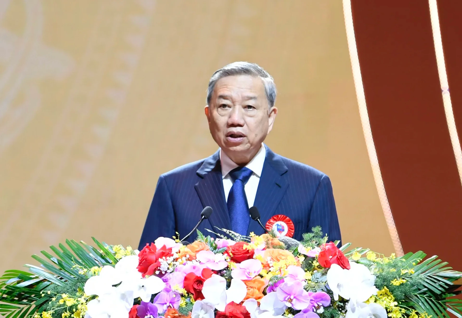 Tổng Bí thư: Báo chí dũng cảm đấu tranh, loại bỏ cái xấu, cổ vũ cái mới, cái tiến bộ ảnh 2