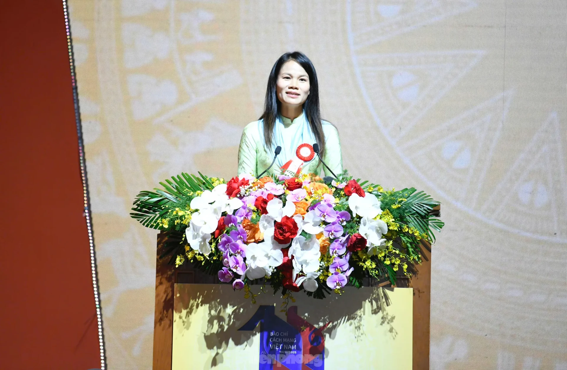 Tổng Bí thư: Báo chí dũng cảm đấu tranh, loại bỏ cái xấu, cổ vũ cái mới, cái tiến bộ ảnh 12