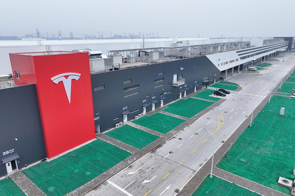 Láng giềng Việt Nam được Tesla ‘chọn mặt gửi vàng’ xây nhà máy pin lưu trữ quy mô lớn, vốn đầu tư lên tới 14.500 tỷ đồng - ảnh 1