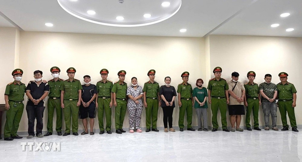 Khám xét, bắt khẩn cấp Trần Thị Bích Liên và chồng - ảnh 1
