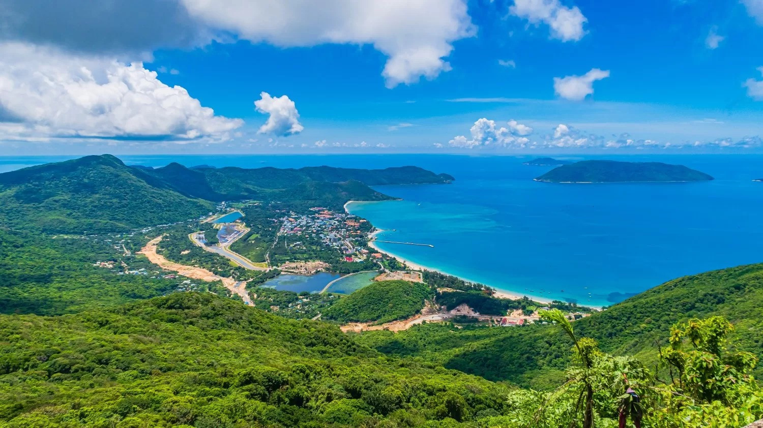Đặc khu duy nhất tại đô thị đặc biệt của Việt Nam được định hình là trung tâm du lịch quốc gia sau sáp nhập- Ảnh 1. Đặc khu duy nhất tại đô thị đặc biệt của Việt Nam được định hình là trung tâm du lịch quốc gia sau sáp nhập- Ảnh 1.