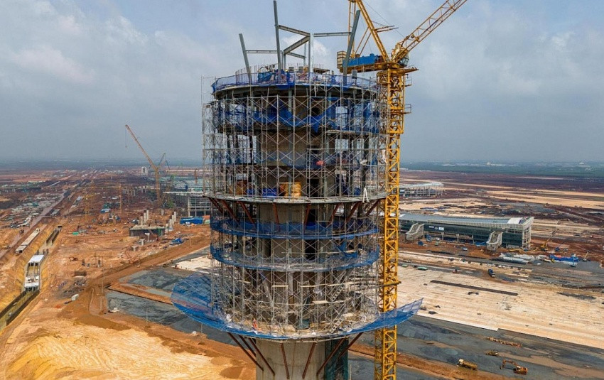 'Búp sen thép' 3.500 tỷ tại sân bay Long Thành bước vào tuần nước rút: Cao tương đương tòa nhà 40 tầng, do doanh nghiệp quân đội thi công