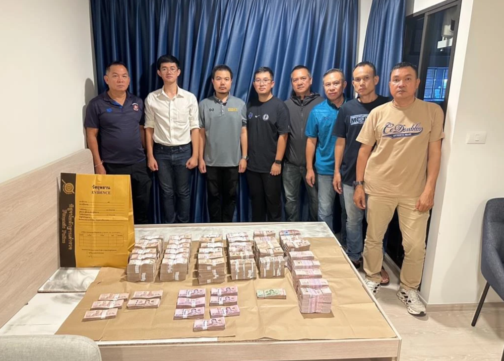 Khám xét, tịch thu hơn 31 tỷ tiền mặt giấu dưới gầm giường một căn chung cư - ảnh 4