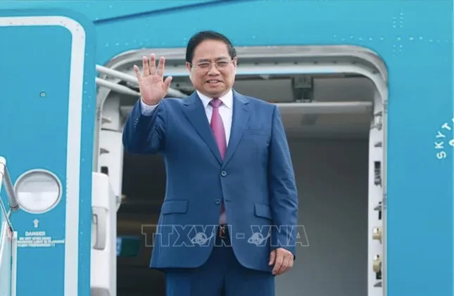 Thủ tướng lên đường dự WEF Thiên Tân và làm việc tại Trung Quốc ảnh 1