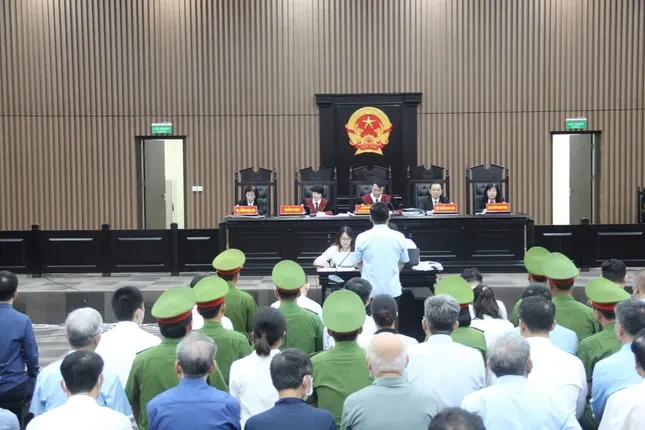 Bà Hoàng Thị Thúy Lan mắc hội chứng ngưng thở, cựu Bí thư Tỉnh ủy Phú Thọ đột quỵ ảnh 2