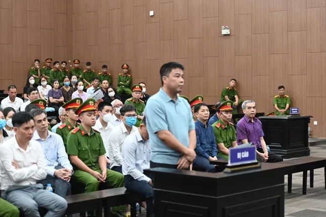 Bà Hoàng Thị Thúy Lan mắc hội chứng ngưng thở, cựu Bí thư Tỉnh ủy Phú Thọ đột quỵ ảnh 1