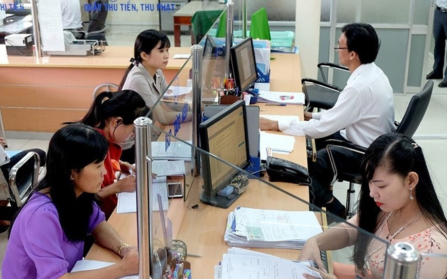 Tới đây, cán bộ, công chức có thể được nhận thêm một khoản tiền nữa nếu đáp ứng đủ điều kiện - ảnh 1