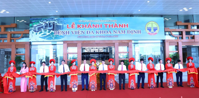 Chính thức khánh thành Bệnh viện đa khoa 700 giường tại Nam Định sau gần 20 năm thi công- Ảnh 1. Chính thức khánh thành Bệnh viện đa khoa 700 giường tại Nam Định sau gần 20 năm thi công- Ảnh 1.
