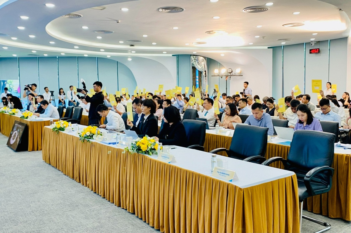 Vietnam Airline (HVN): Vừa tái cơ cấu, vừa cạnh tranh với hơn 50 đối thủ lớn trên bầu trời
