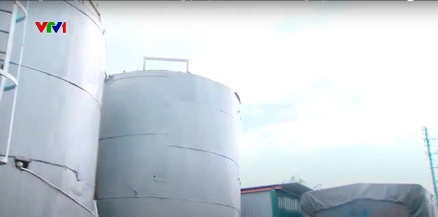 Cận cản quy trình tái chế dầu thức ăn chăn nuôi 'phù phép' thành dầu ăn Ofood cho người tại Nhật Minh Food Cận cản quy trình tái chế dầu thức ăn chăn nuôi 'phù phép' thành dầu ăn Ofood cho người tại Nhật Minh Food