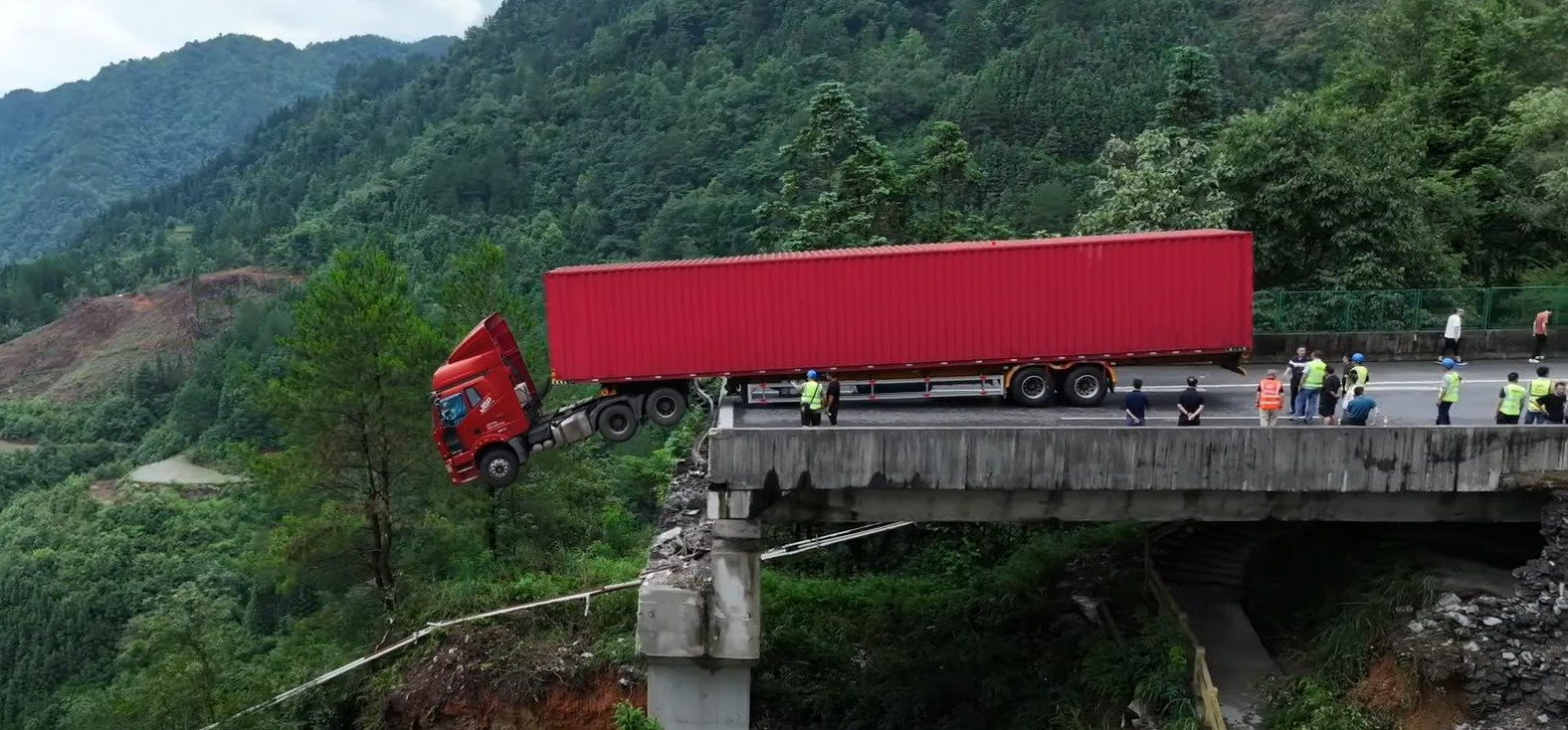 truck-4.jpg