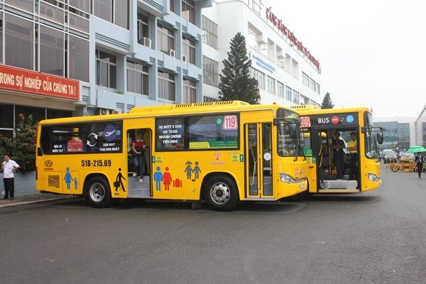 Vừa về 'chung nhà' với TP. HCM, địa phương này mở luôn tuyến bus 10 phút/chuyến vào thẳng sân bay lớn bậc nhất Việt Nam- Ảnh 1. Vừa về 'chung nhà' với TP. HCM, địa phương này mở luôn tuyến bus 10 phút/chuyến vào thẳng sân bay lớn bậc nhất Việt Nam- Ảnh 1.