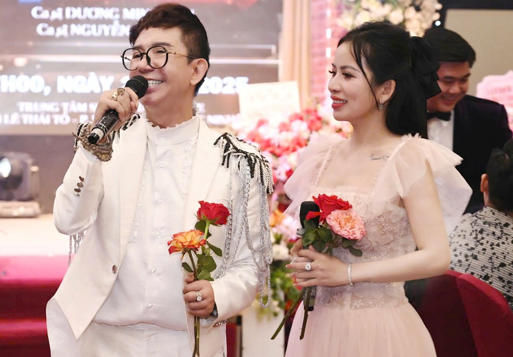 Nam ca sĩ gốc Huế bị Hoài Linh ‘cấm hát’, sở hữu ‘lâu đài’ trăm tỷ - ảnh 2