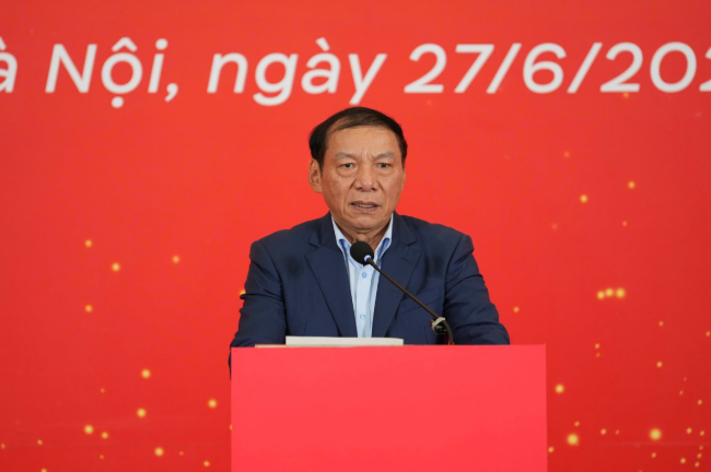 Vingroup (VIC) chính thức bàn giao mặt bằng siêu dự án dùng 24.000 tấn thép dựng mái vòm- Ảnh 1. Vingroup (VIC) chính thức bàn giao mặt bằng siêu dự án dùng 24.000 tấn thép dựng mái vòm- Ảnh 1.