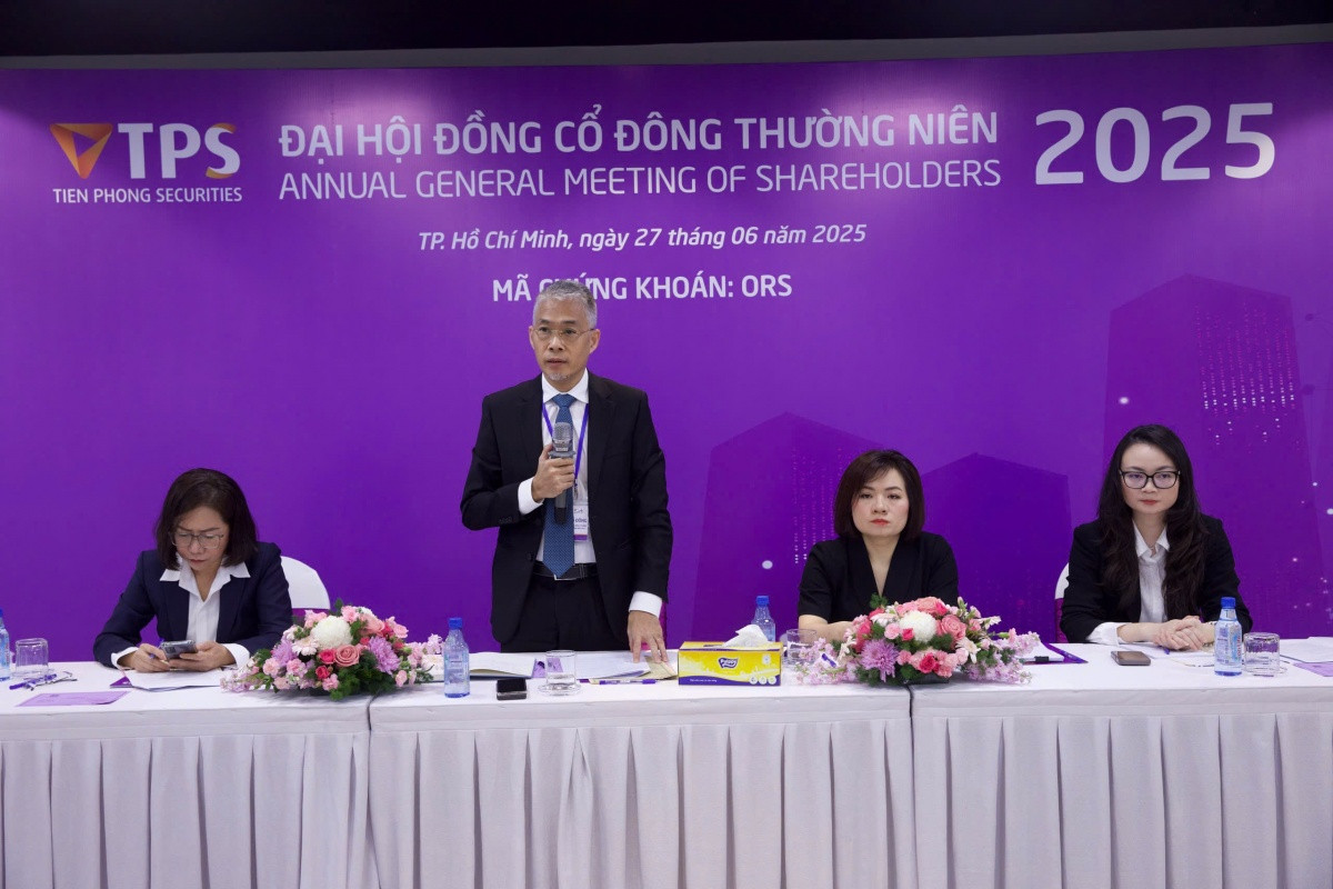 ĐHCĐ Chứng khoán Tiên Phong : Hướng đến tăng trưởng bền vững và nâng cao năng lực cạnh tranh