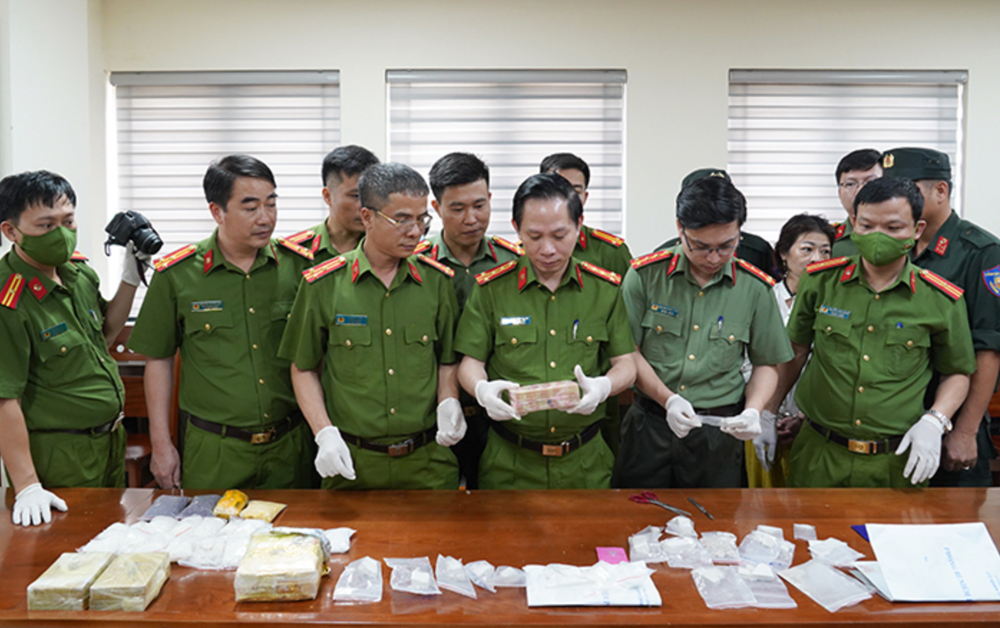 Khám xét, bắt Mai Anh Tuấn, tịch thu súng, đạn cùng nhiều tang vật - ảnh 1