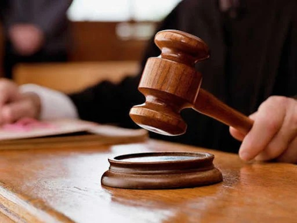 Chính thức khởi tố một cựu Bí thư, Chủ tịch cùng công chức địa chính xã - ảnh 1