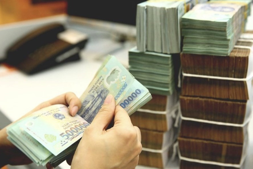 Bà L. đến ngân hàng rút 325 triệu tiền tiết kiệm, nhân viên Agribank thực hiện giao dịch rồi lập tức báo công an - ảnh 2