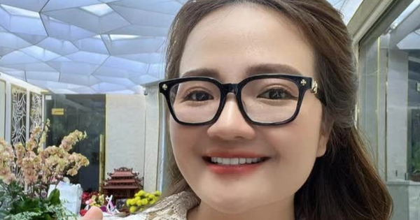 Soi BĐS trăm tỷ của 'thánh scandal' Hoàng Hường: Căn nhà từng rải đầy tiền đang có dấu hiệu lạ