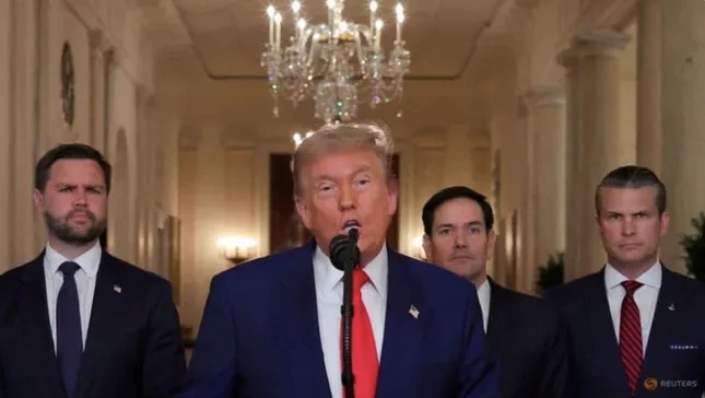 Tổng thống Mỹ Trump nói có thể ném bom Iran lần nữa ảnh 1