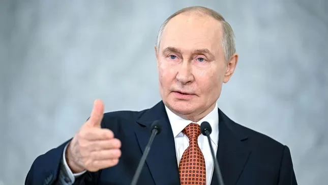 Tổng thống Putin cáo buộc NATO 'nói dối', tuyên bố Nga sẽ giảm chi tiêu quốc phòng ảnh 1