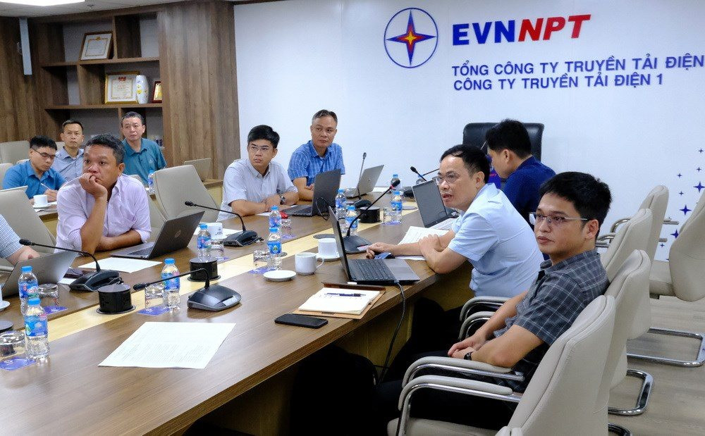 quang-canh-tai-buoi-lam-viec-20250627110904.jpg