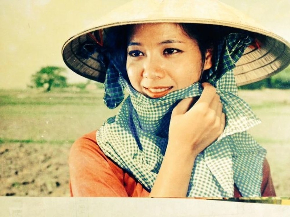 Nữ NSƯT đẹp nổi tiếng Hà Nội, từng bị kỷ luật năm 20 tuổi vì kết hôn, U60 viên mãn bên chồng là Tiến sĩ khoa học, Phó giáo sư - ảnh 3