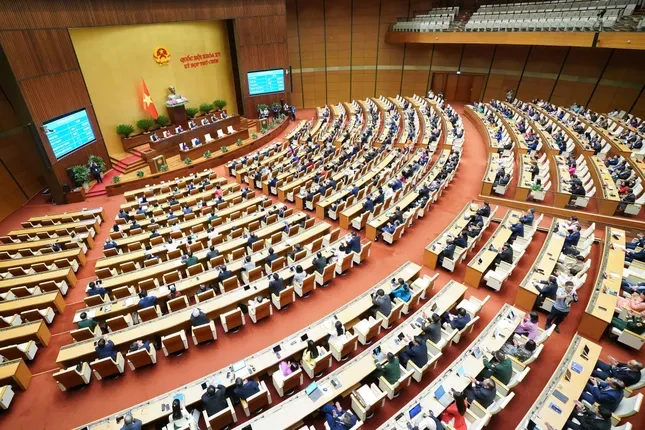 Những quyết sách lịch sử trong ‘kỳ họp lịch sử’ ảnh 2