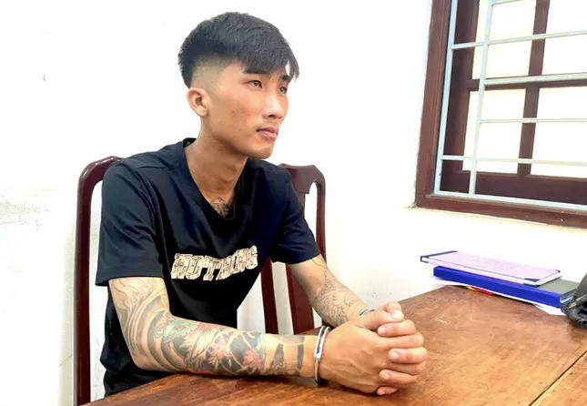 Bắt khẩn cấp nam thanh niên dùng dao khống chế, trói tay tài xế Grab để cướp tài sản - ảnh 1