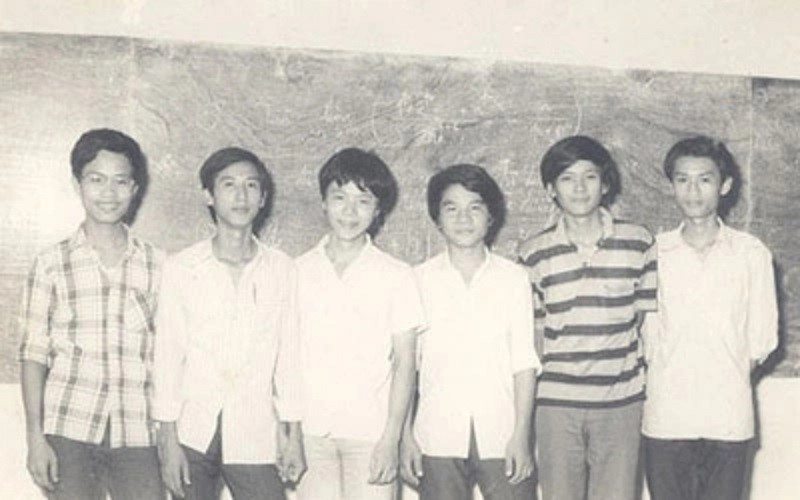 Thần đồng Toán học Việt Nam 13 tuổi là thủ khoa trường chuyên, 16 tuổi lập kỷ lục tại Olympic quốc tế, 32 tuổi được phong hàm Giáo sư, giảng dạy tại ĐH hàng đầu thế giới - ảnh 1