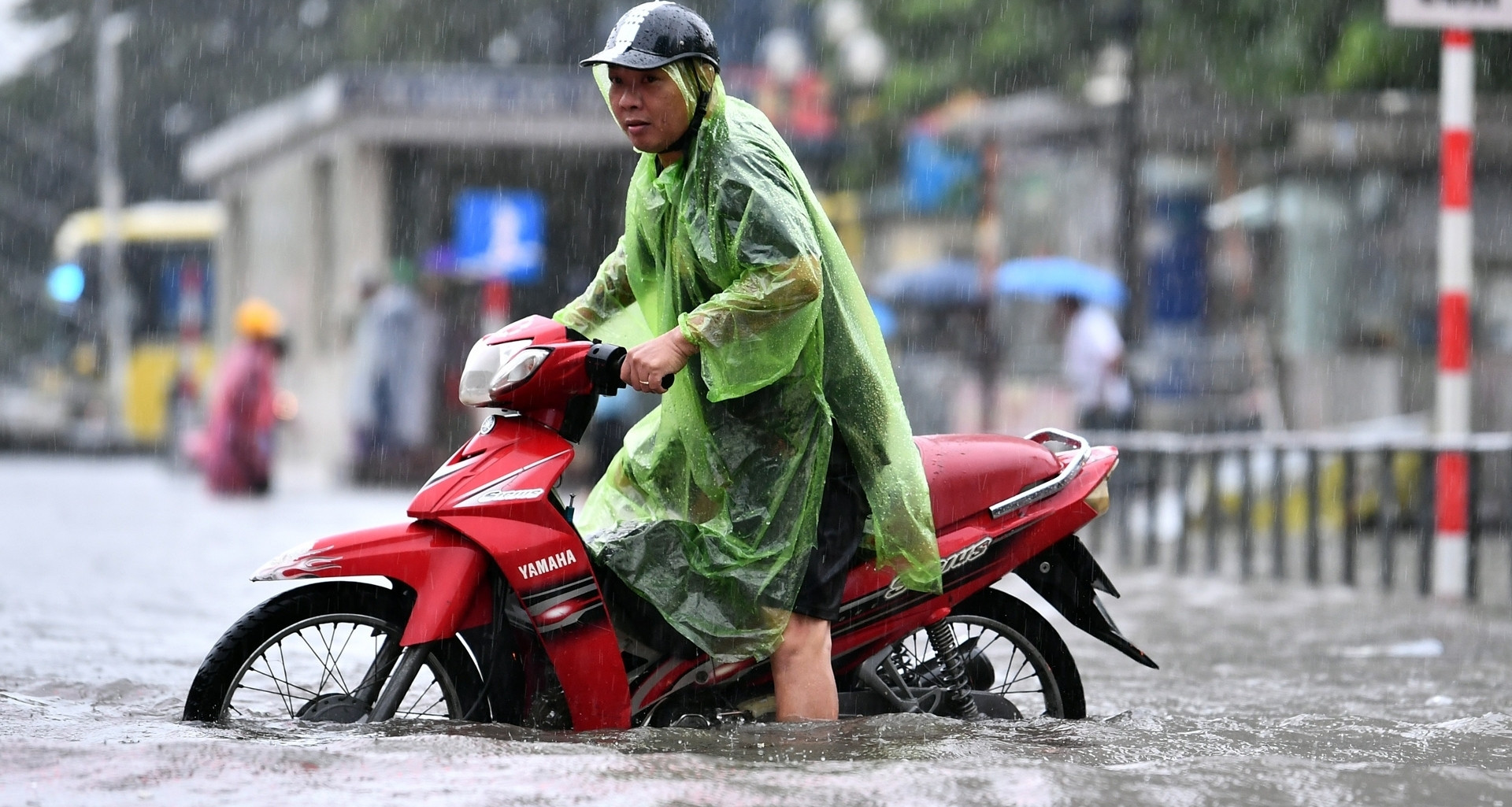 Dự báo thời tiết 10 ngày tới: Miền Bắc mưa lớn sầm sập, sau giảm còn rải rác