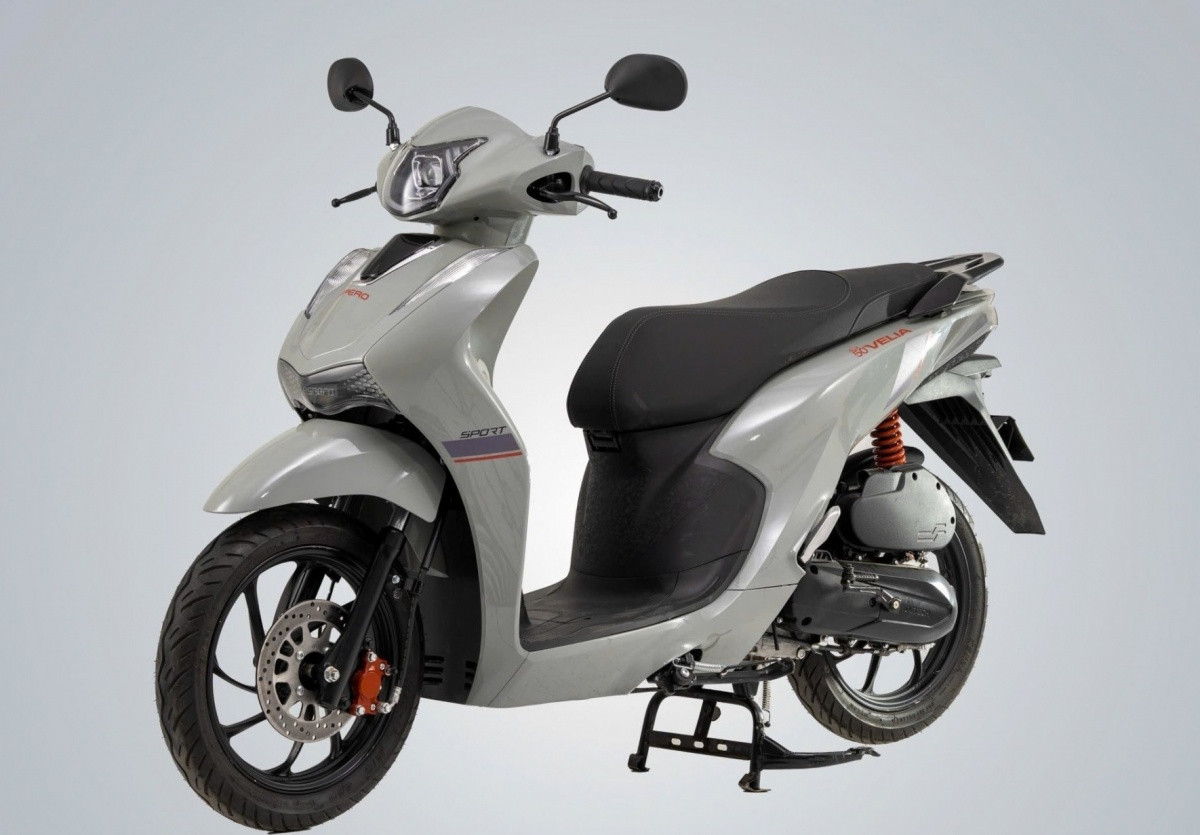 Mẫu xe tay ga giá chỉ ngang Honda Wave: Thiết kế xịn như Honda SH và Vision rất phù hợp với phái nữ, đến từ thương hiệu Việt