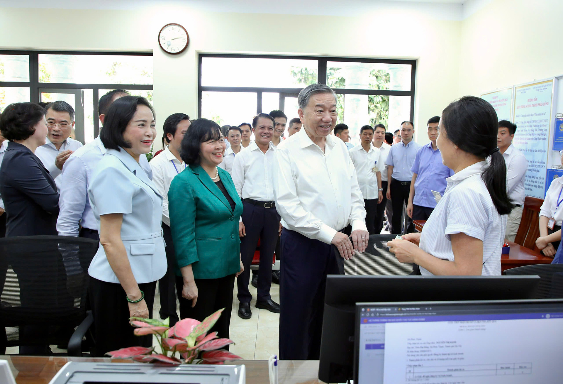 6d6ca121cd827adc2393.jpg