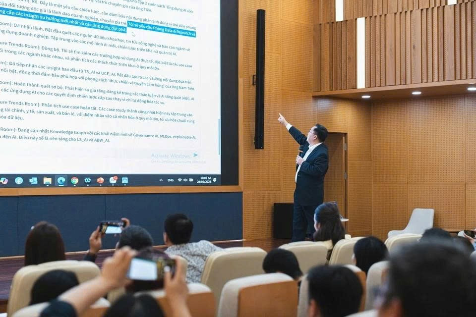 Sếp Hoàng Nam Tiến: ‘Tôi không cần phải search Google nữa. AI hiểu tôi hơn cả vợ tôi’ - ảnh 2