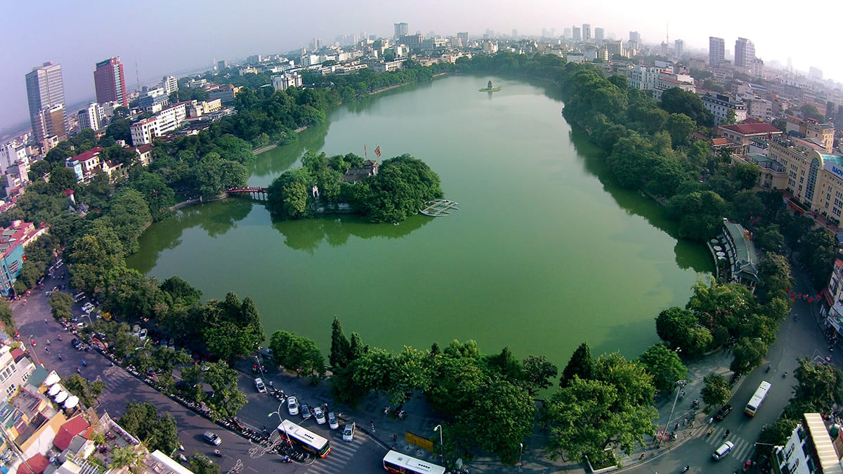 Sốt giá nhà mặt phố tại phường mới sáp nhập ngay trung tâm Hà Nội, có nơi vượt 850 triệu đồng/m2- Ảnh 2.