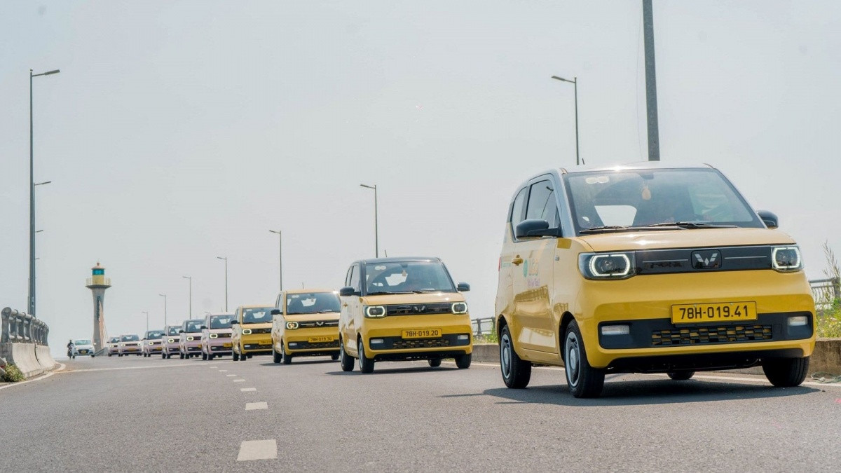 Hãng taxi điện rẻ nhất Việt Nam ra mắt nền tảng chia sẻ doanh thu, giá cước 8.000 đồng/km, chia 90% doanh thu cho tài xế