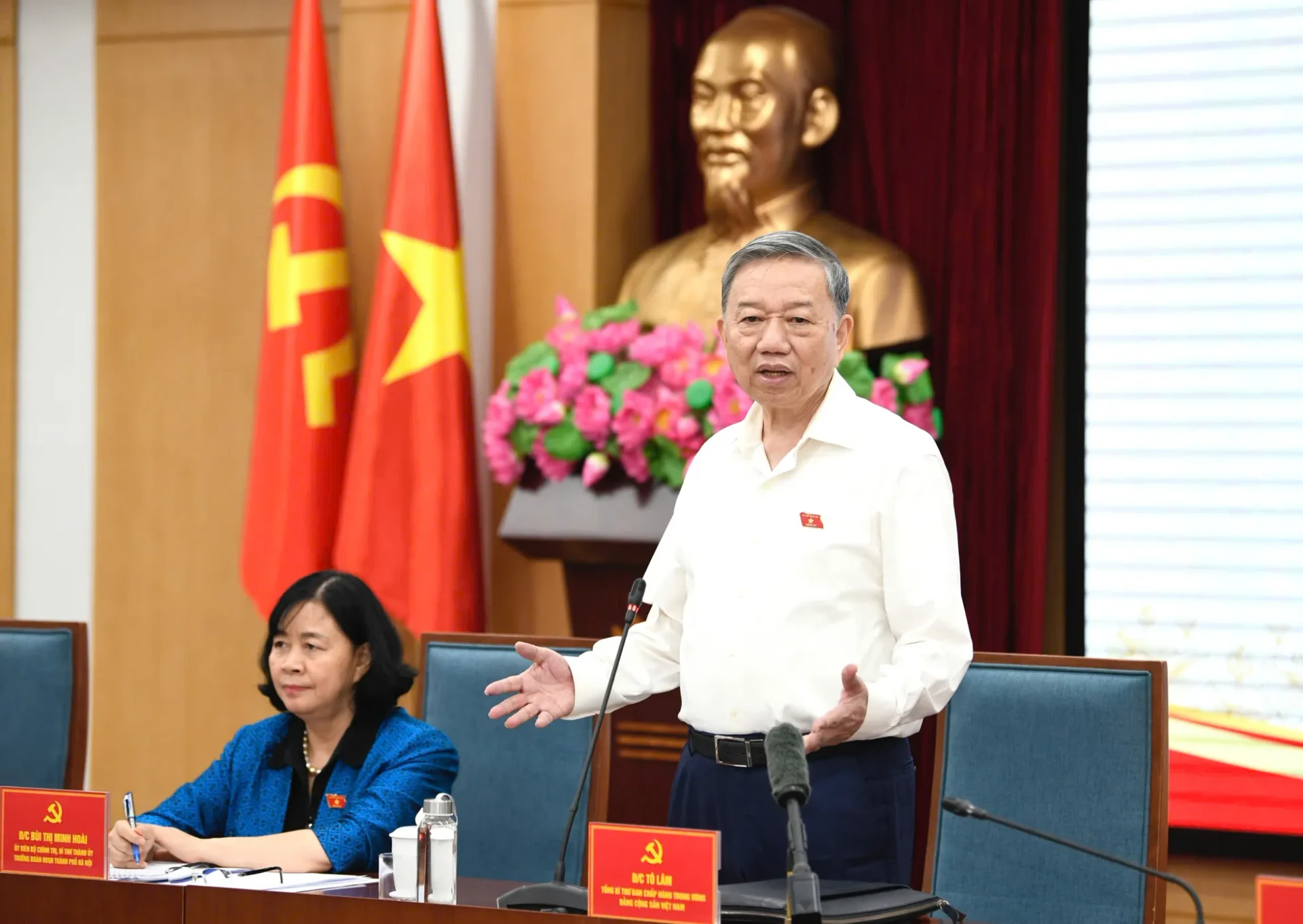 Tổng Bí thư Tô Lâm: Kinh doanh thuốc giả, sữa giả là 'vô cùng độc ác' ảnh 2