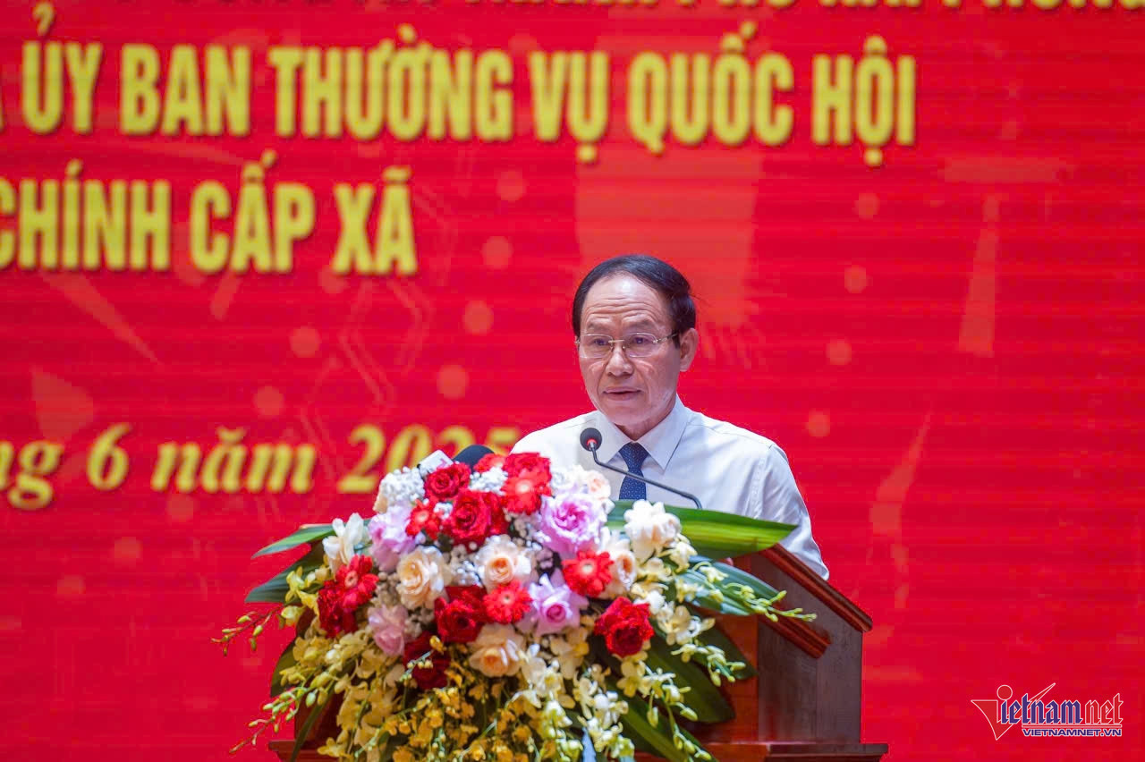 le tien chau.jpeg