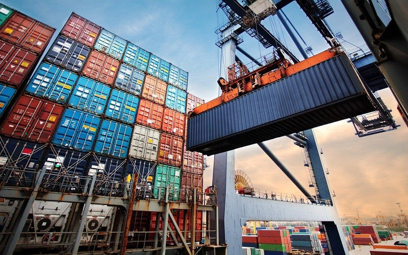 Thị trường hàng hóa phản ứng ra sao với thỏa thuận thuế quan mới giữa Mỹ và Việt Nam?- Ảnh 1.