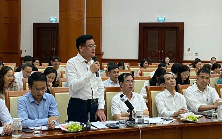 TTCK Việt Nam đón tin vui kép: Chuẩn bị nâng hạng, Mỹ nới thuế