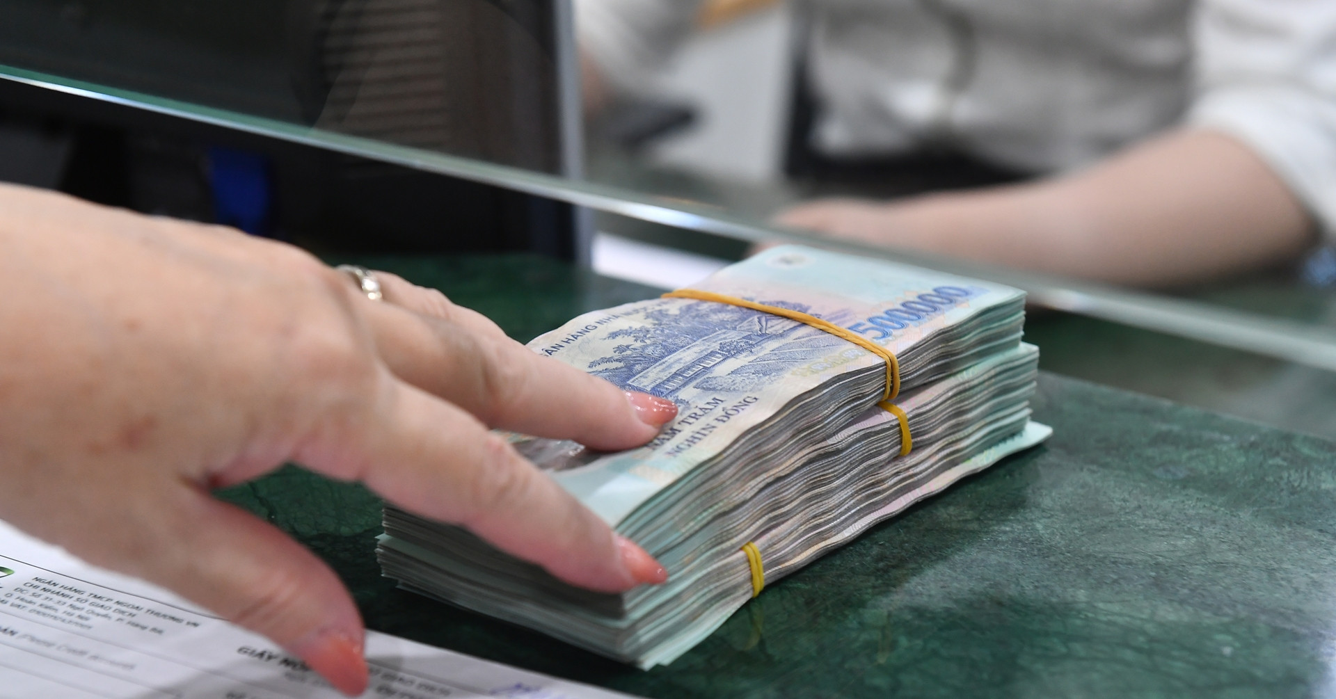 Hé lộ thay đổi quan trọng khi sửa thuế thu nhập cá nhân, triệu người mong chờ