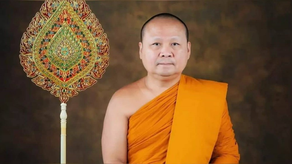 Sư trụ trì đột ngột hoàn tục và xuất ngoại, bị tình nhân tống tiền hơn 6 tỷ đồng - ảnh 2