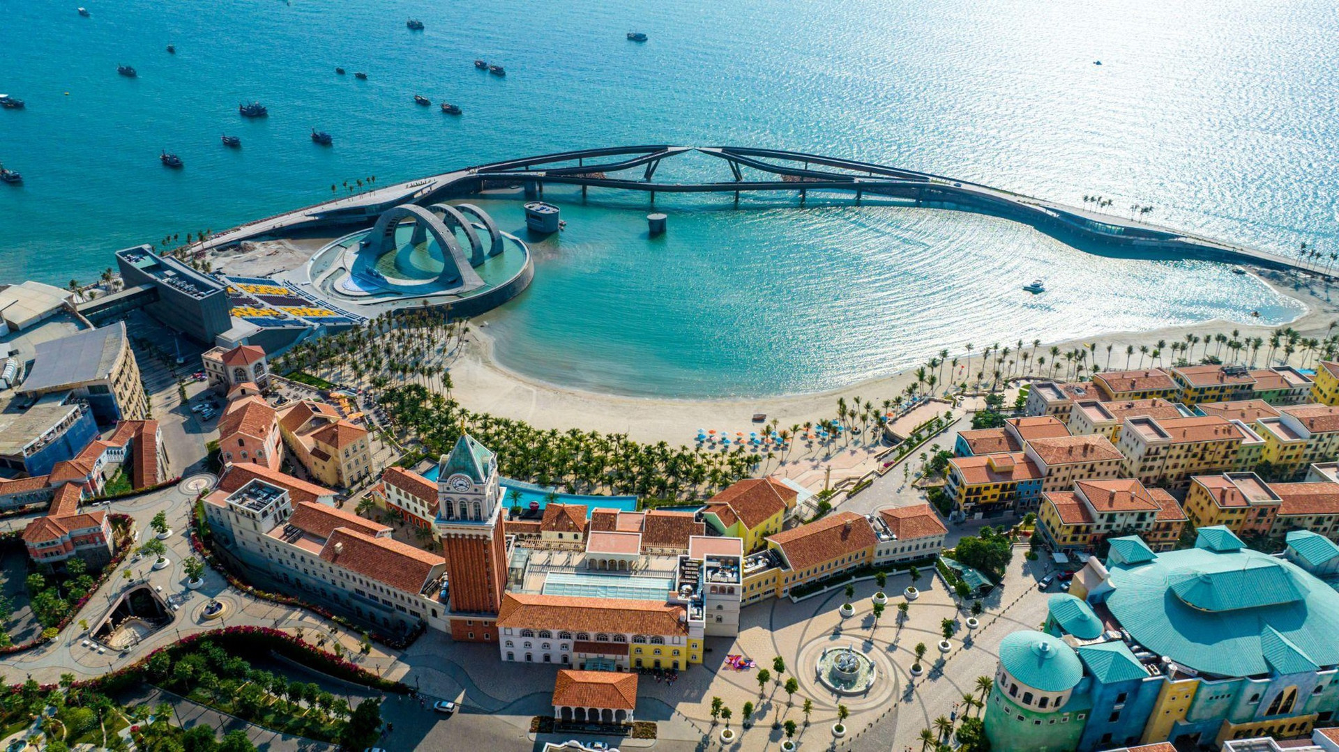 Từ nay, hòn đảo lớn nhất Việt Nam chính thức trở thành đặc khu với định hướng là trung tâm kinh tế biển- Ảnh 3. Từ nay, hòn đảo lớn nhất Việt Nam chính thức trở thành đặc khu với định hướng là trung tâm kinh tế biển- Ảnh 3.